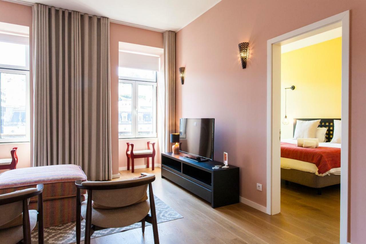 Joivy Sublime 2Br Apt On Restauradores Square Nearby Rossio Station Lisbon Exterior photo
